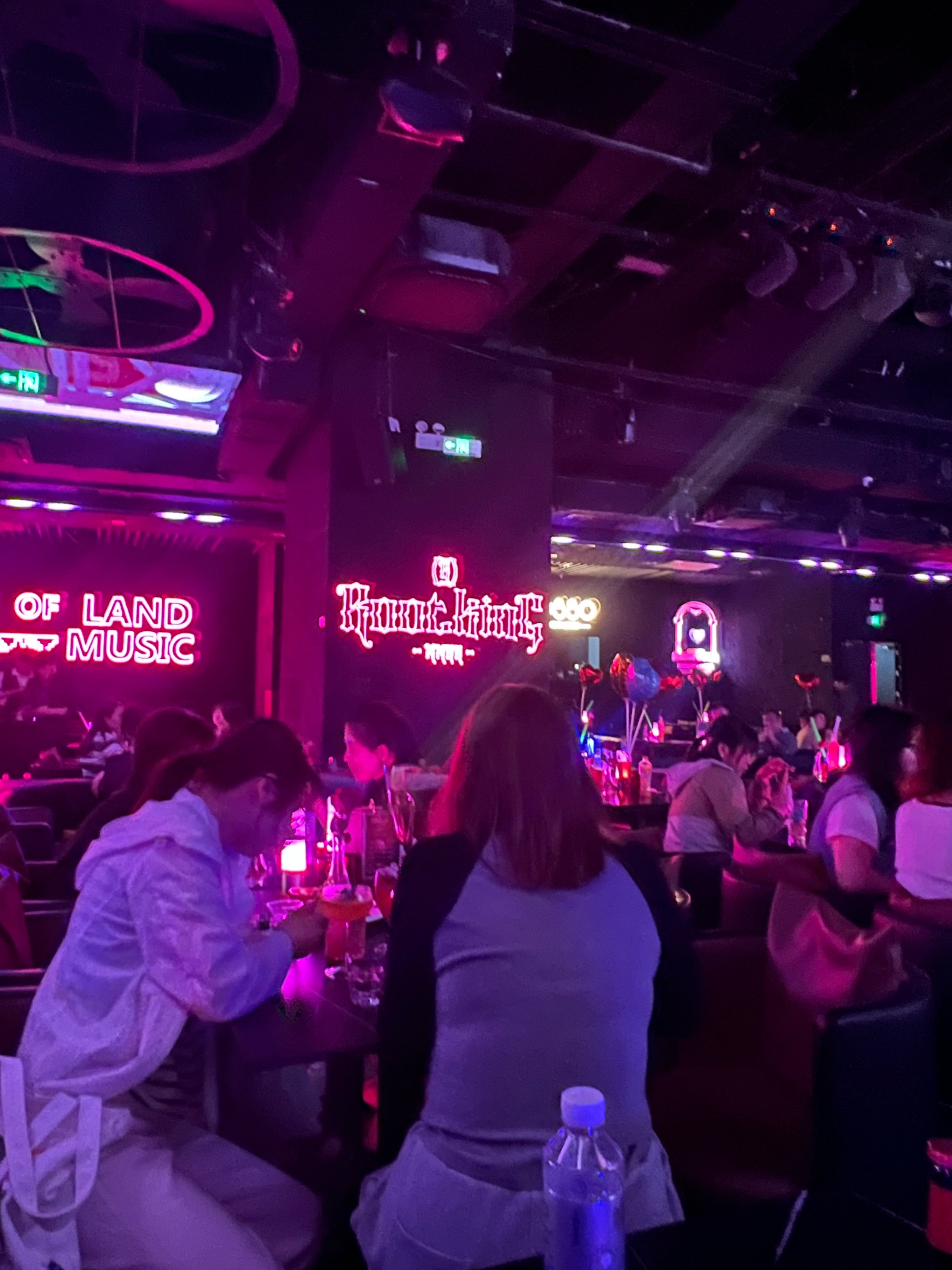 重庆商务ktv性价比首选-南岸区ktv预定