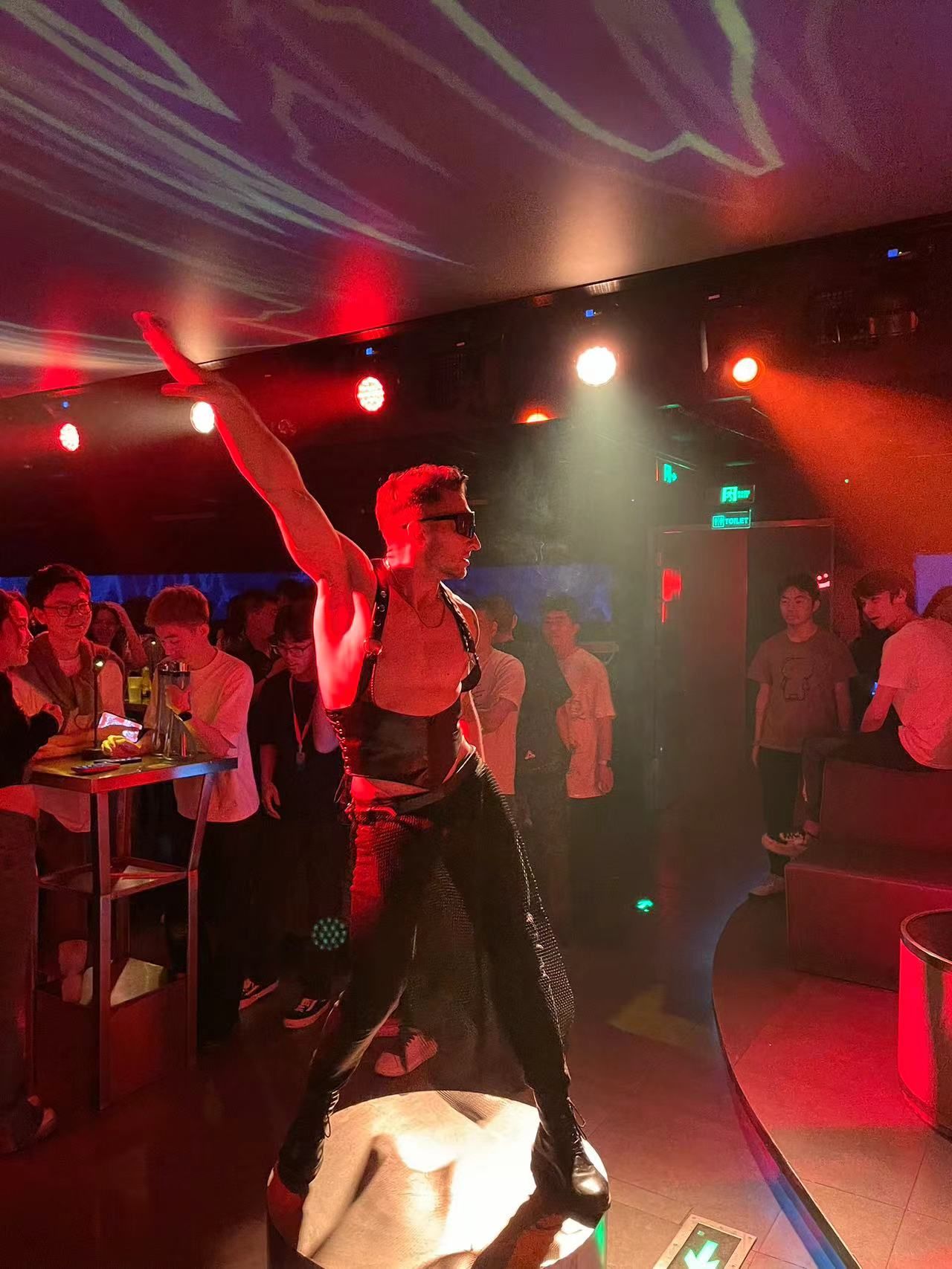 重庆商务ktv哪里有最佳选择-綦江区ktv预定